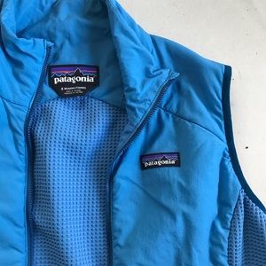 Patagonia women’s nano air vest blue sz small